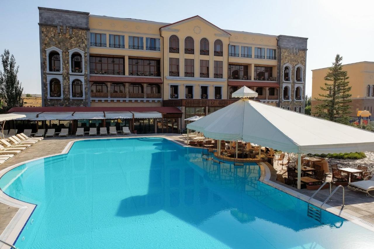 Caucasus Hotel Kasagh Ngoại thất bức ảnh The hotel