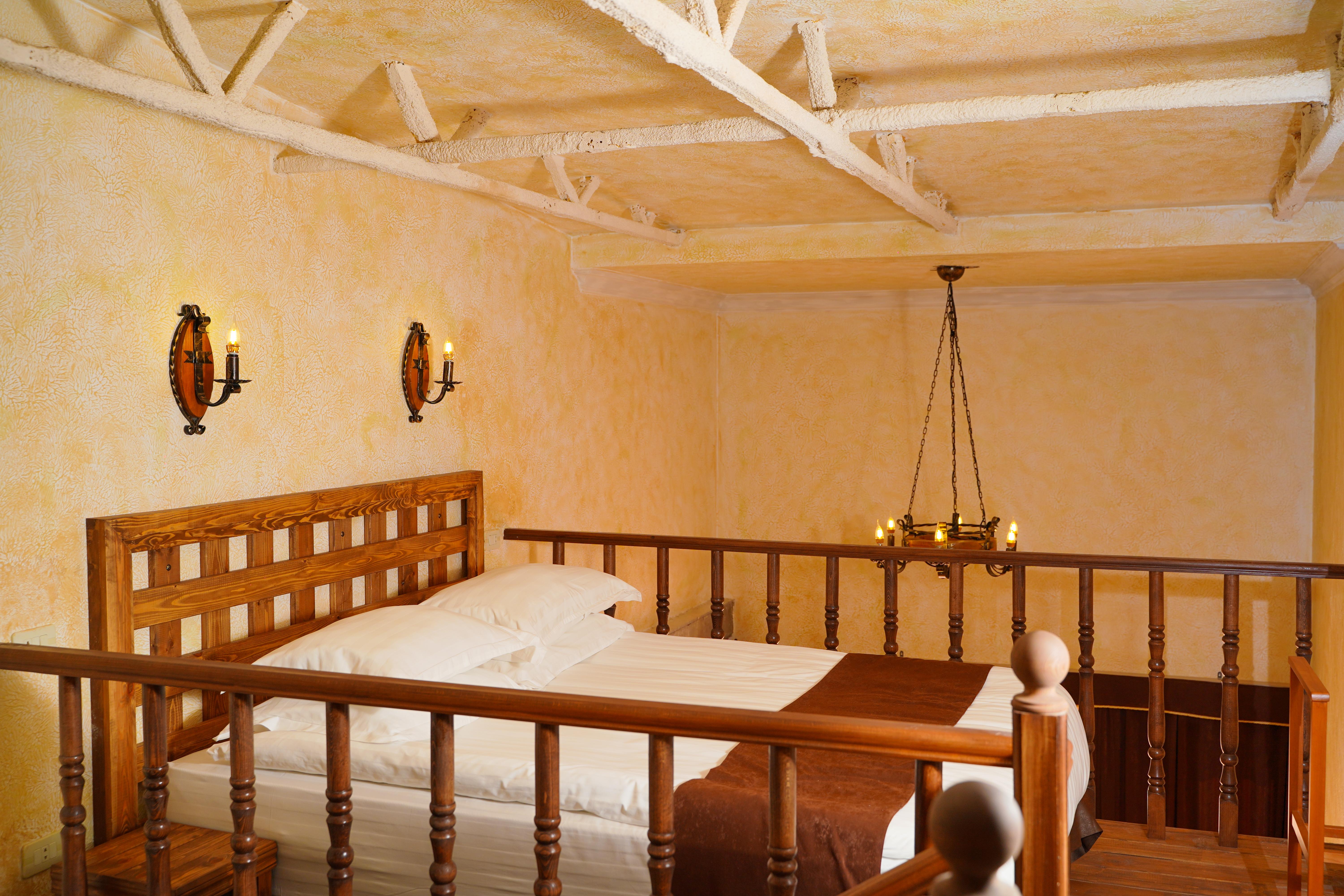 Caucasus Hotel Kasagh Ngoại thất bức ảnh A room at the hotel