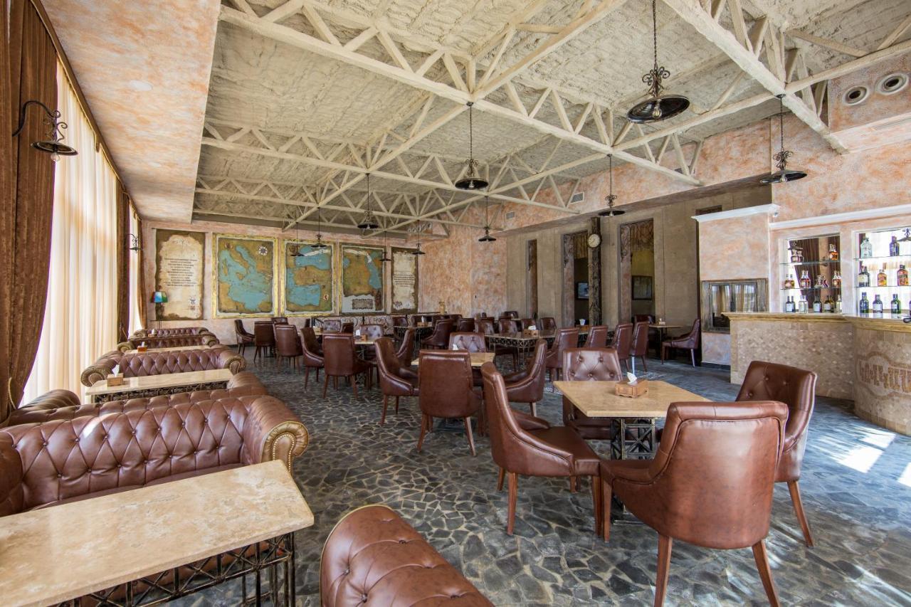 Caucasus Hotel Kasagh Ngoại thất bức ảnh The interior of the restaurant